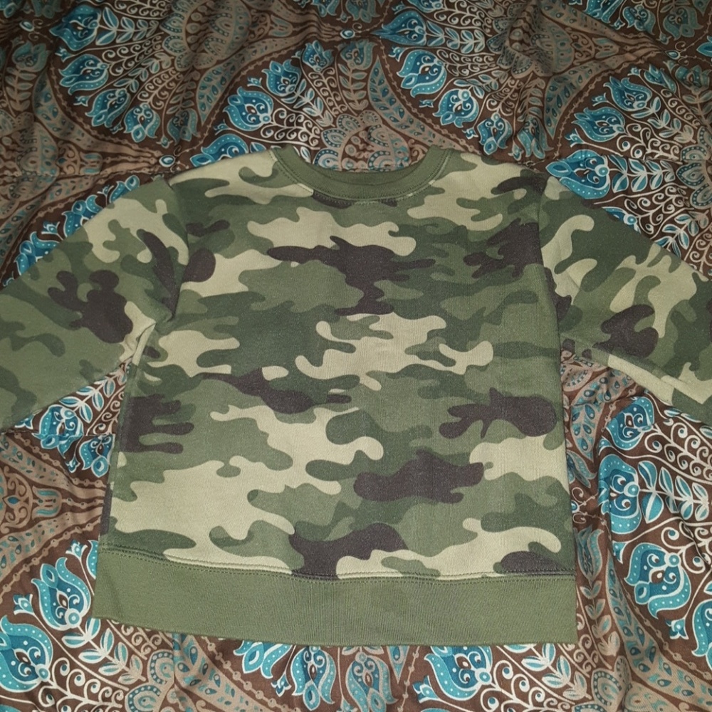 Boys sweater